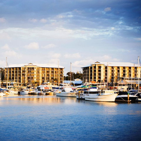 Mantra Hervey Bay - New Castle Holiday 12