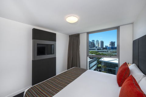 Mantra South Bank Brisbane - New Castle Holiday 25