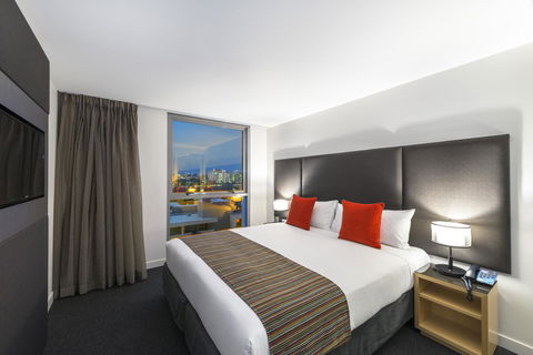 Mantra South Bank Brisbane - New Castle Holiday 10