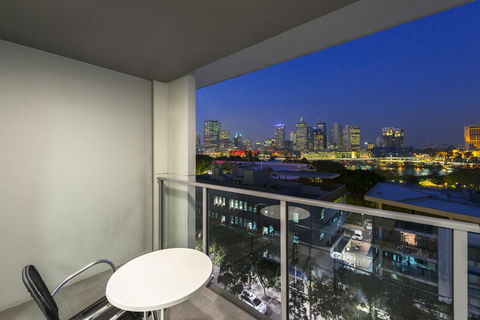 Mantra South Bank Brisbane - New Castle Holiday 28