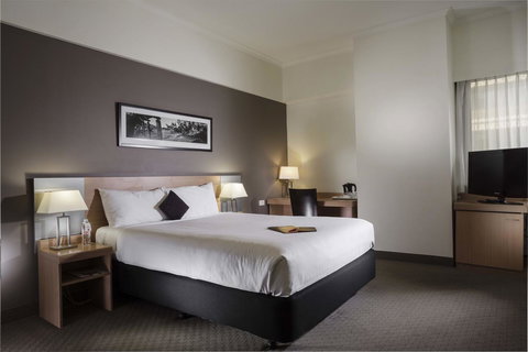 Hotel Indigo Brisbane City Centre, An IHG Hotel - New Castle Holiday 24