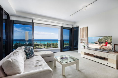 Ultra Broadbeach - New Castle Holiday 38