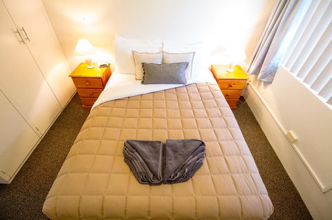 Aabon Apartments & Motel - New Castle Holiday 18