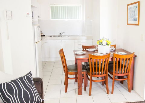 Aabon Apartments & Motel - New Castle Holiday 15