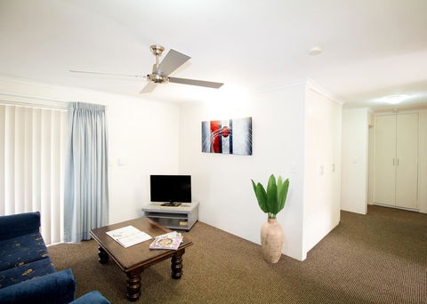 Aabon Apartments & Motel - New Castle Holiday 17