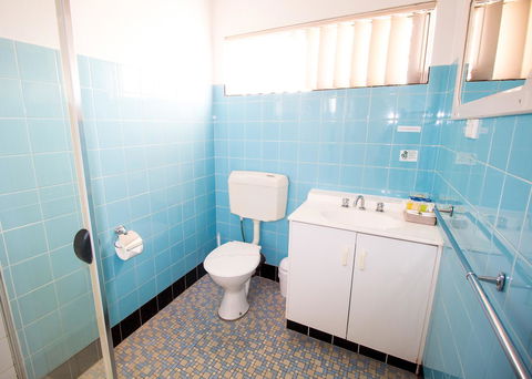 Aabon Apartments & Motel - New Castle Holiday 13