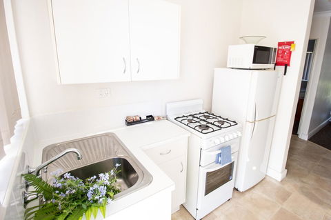 Aabon Apartments & Motel - New Castle Holiday 31