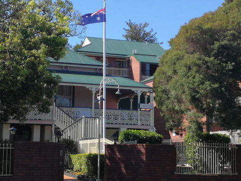 Aabon Apartments & Motel - New Castle Holiday 6