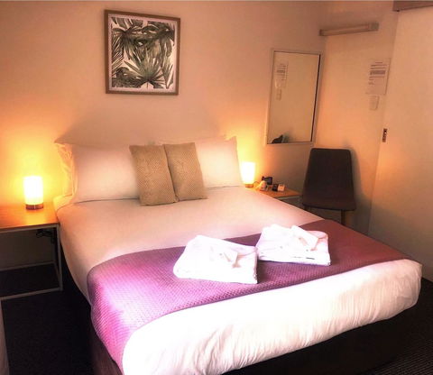 Aabon Apartments & Motel - New Castle Holiday 0
