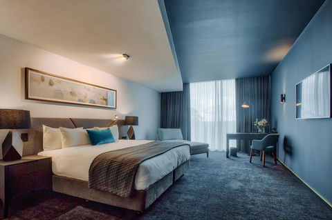 Eatons Hill Hotel - New Castle Holiday 22