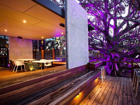 Eatons Hill Hotel - New Castle Holiday 37