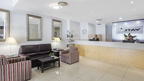 Oaks Brisbane River City Suites - New Castle Holiday 4