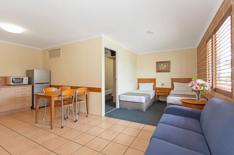 Windmill Motel & Events Centre - New Castle Holiday 2