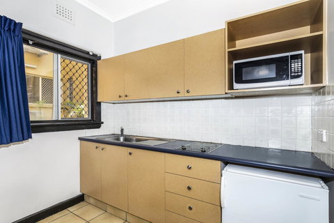 City Palms Brisbane - New Castle Holiday 18