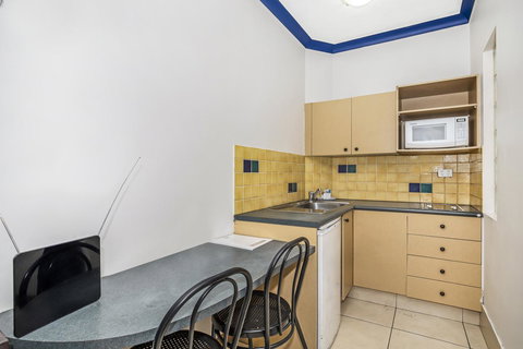 City Palms Brisbane - New Castle Holiday 14