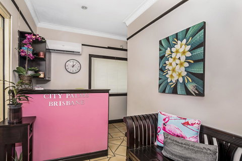 City Palms Brisbane - New Castle Holiday 6