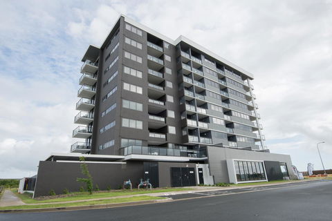 Pacific Sands Apartments Mackay - New Castle Holiday 1