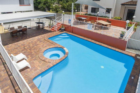 Sunshine Beach Resort - New Castle Holiday 1