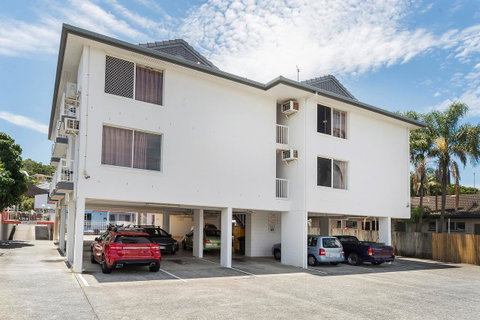 Sunshine Beach Resort - New Castle Holiday 13