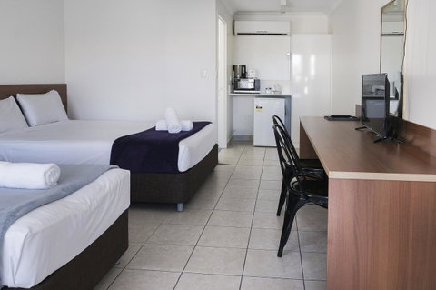 Sunshine Beach Resort - New Castle Holiday 9