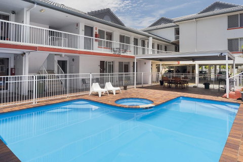 Sunshine Beach Resort - New Castle Holiday 0