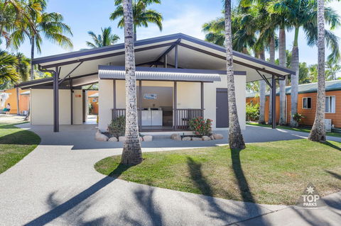 Tasman Holiday Parks - Airlie Beach - New Castle Holiday 8