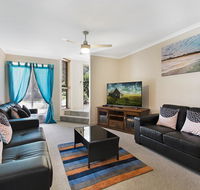Growder Court 3 - Coolum Beach QLD - New Castle Holiday