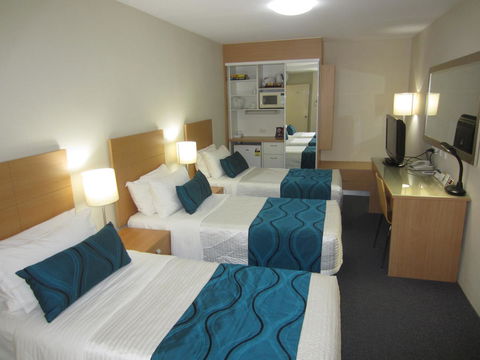 Best Western Airport 85 Motel - New Castle Holiday 42