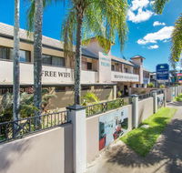 Cairns City Palms - New Castle Holiday