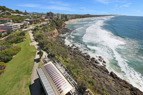Pandanus Coolum Beach - New Castle Holiday 15