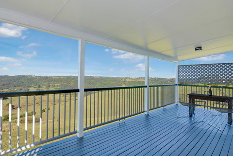 Cloud Hill - New Castle Holiday 15