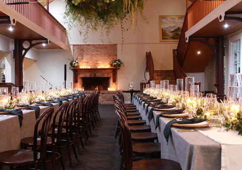 Hampton Estate Wines - New Castle Holiday 13