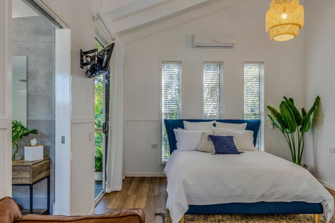 Hampton Estate Wines - New Castle Holiday 0