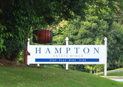 Hampton Estate Wines - New Castle Holiday 12
