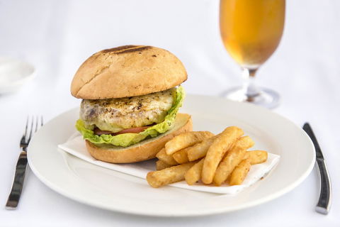 Hotel Grand Chancellor Brisbane - New Castle Holiday 24