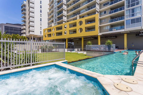 Oxygen Apartments - New Castle Holiday 8