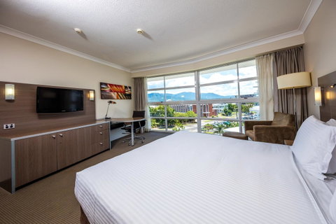 DoubleTree By Hilton Cairns - New Castle Holiday 11