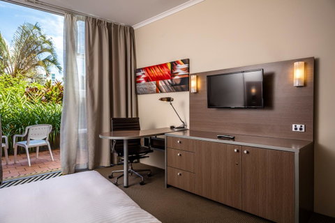 DoubleTree By Hilton Cairns - New Castle Holiday 33