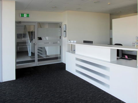 Monterey Apartments Moranbah - New Castle Holiday 8