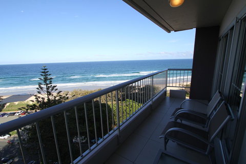 Narrowneck Court Holiday Apartments - New Castle Holiday 10