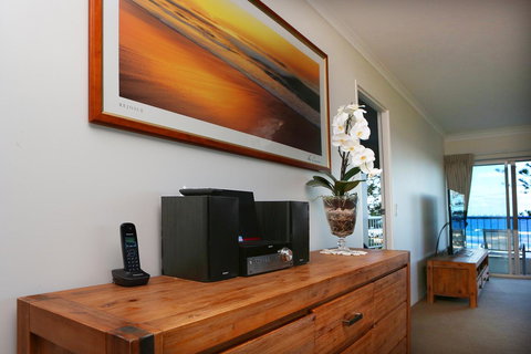 Narrowneck Court Holiday Apartments - New Castle Holiday 33