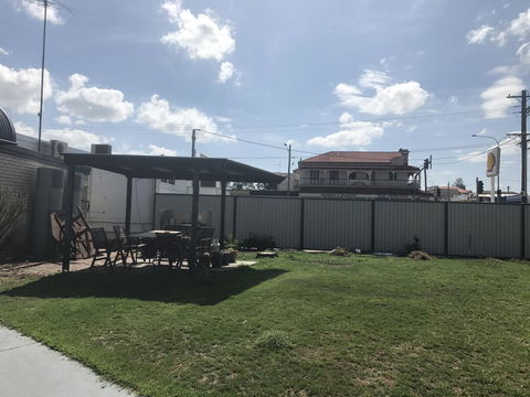 Nanango Star Motel - New Castle Holiday 37