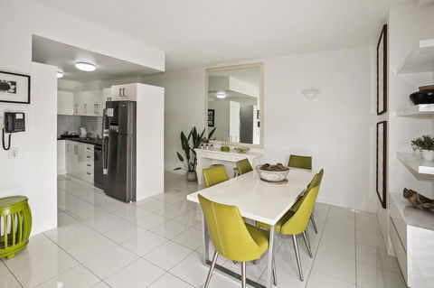 Rimini Holiday Apartments - New Castle Holiday 12