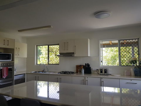 Highland House - New Castle Holiday 5