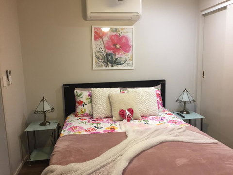 Shasta Place - New Castle Holiday 2