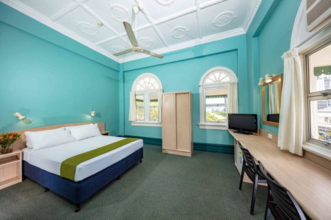 Hides Hotel - New Castle Holiday 19