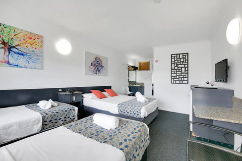 Kangaroo Point Central Hotel & Apartments - New Castle Holiday 18