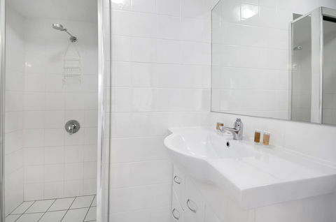 Kangaroo Point Central Hotel & Apartments - New Castle Holiday 25