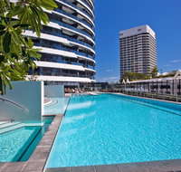 Oracle 2  3 Bedroom Apartments - We Accommodate - New Castle Holiday