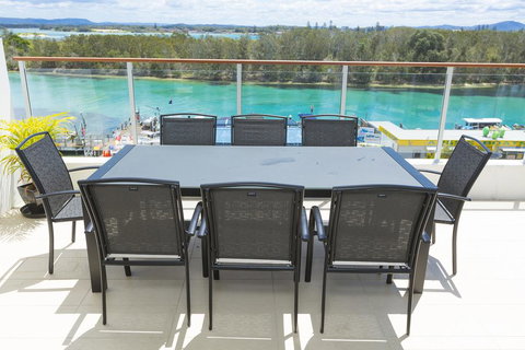 Waterline Penthouse 304 - New Castle Holiday 1